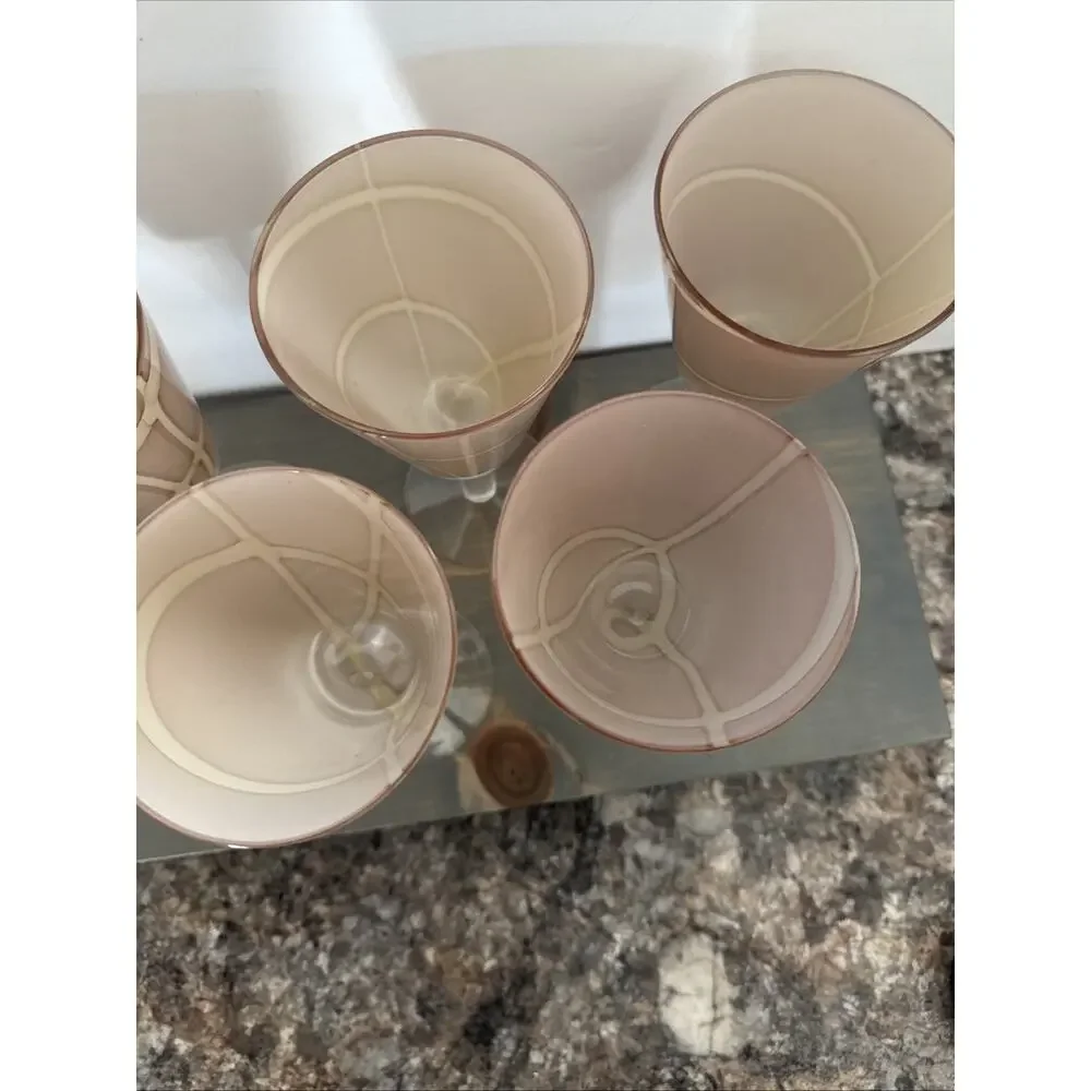 Gorgeous Pier 1 One Imports Italian Art Glass Wine Goblets Stem Handblown Modern